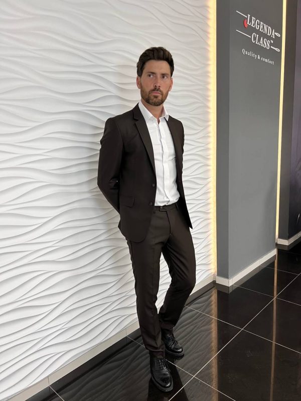 костюм двійка темно-коричневий