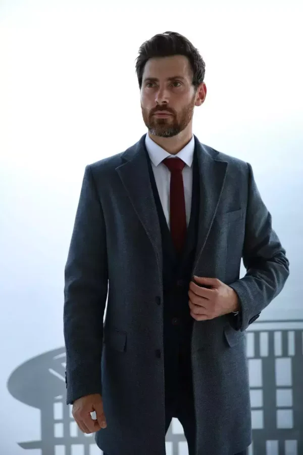 Пальто чоловіче сіре однотонне осінь-зима