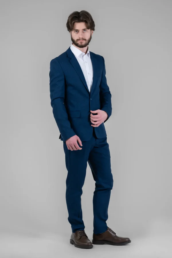 Костюм чоловічий синій однотонний