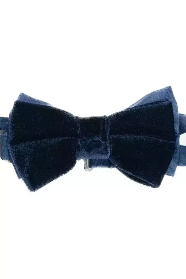 Метелик синій однотонний