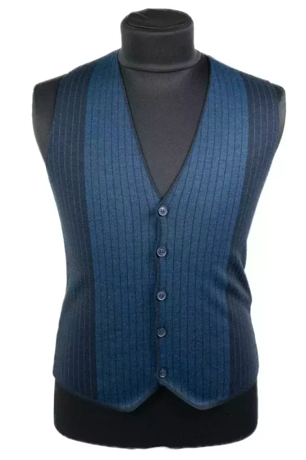 Жилетка трикотажна синя