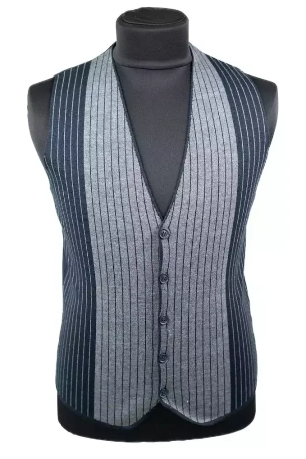 Жилетка трикотажна сіра