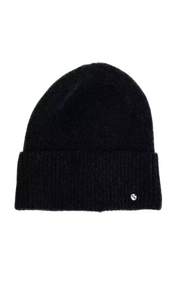 Шапка жіноча чорна однотонна