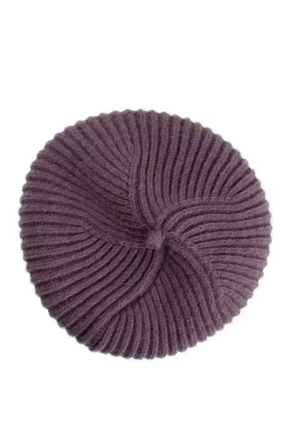 Шапка жіноча фіолетова однотонна